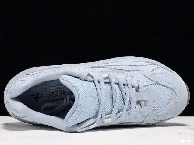 Blue Hospital FV8424 v2 Adidas Yeezy 700 Boost 0422